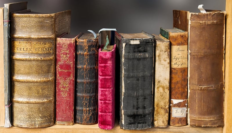 Historical Knowledge Base